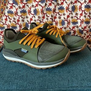 Lems Women’s Mesa hiking shoes